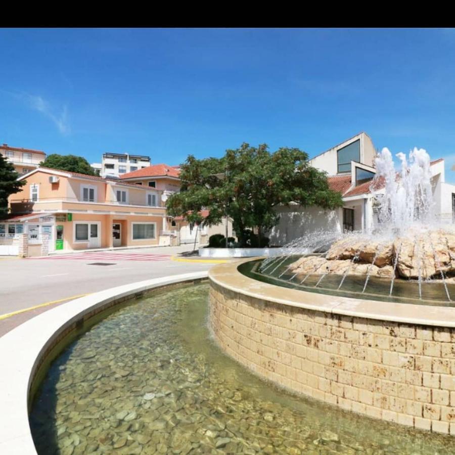 Appartement Apartman Simun à Primošten Extérieur photo