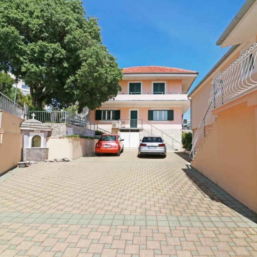Appartement Apartman Simun à Primošten Extérieur photo