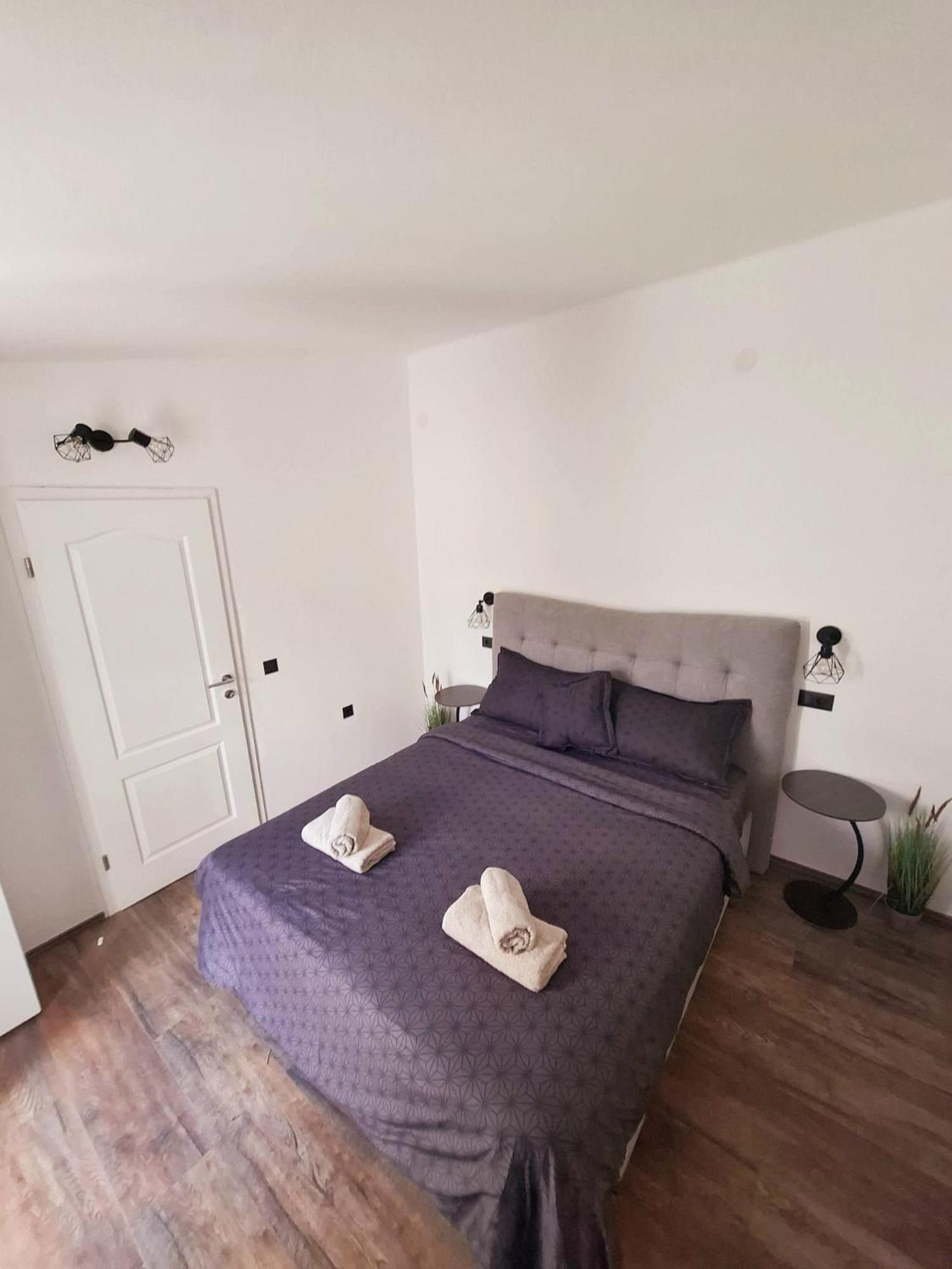 Appartement Apartman Simun à Primošten Extérieur photo