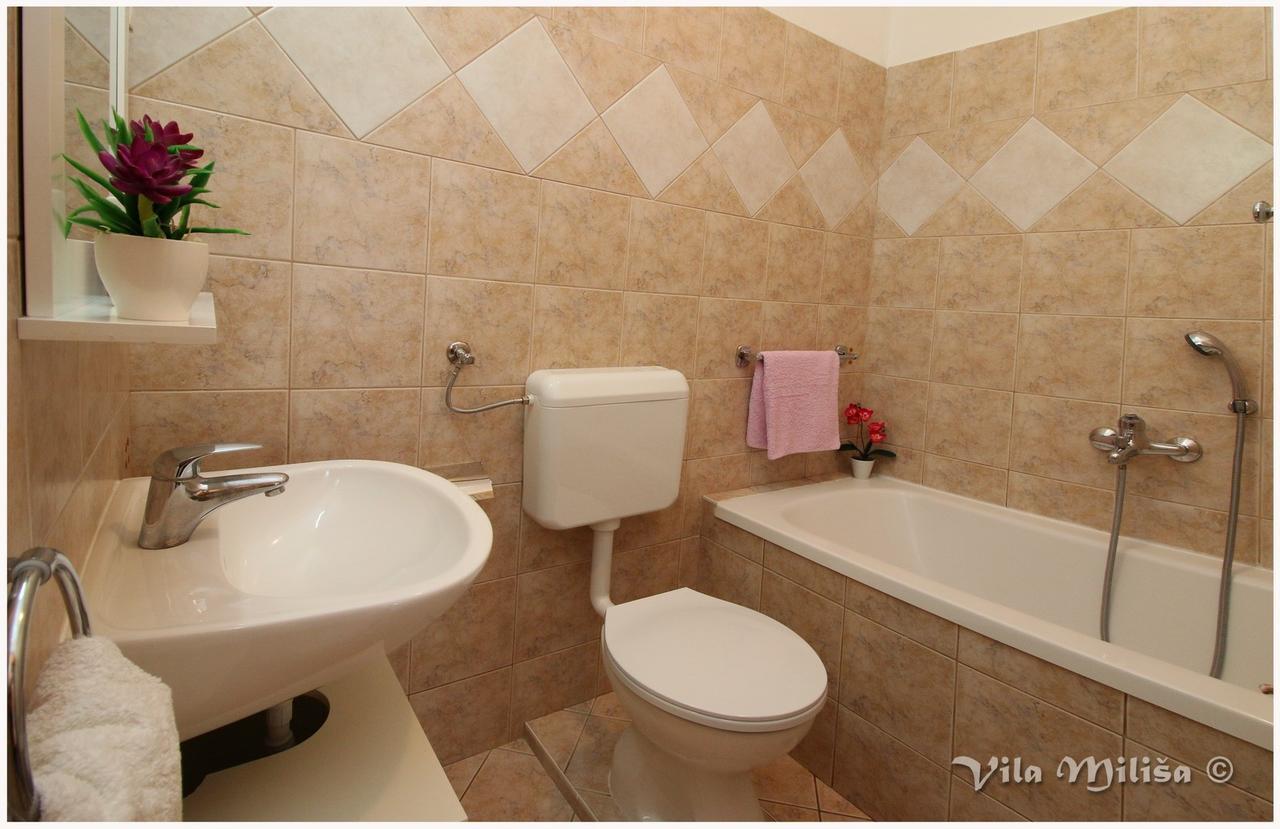 Appartement Apartman Simun à Primošten Extérieur photo